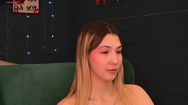 Bella svon online show from 04/12/26, 08:30