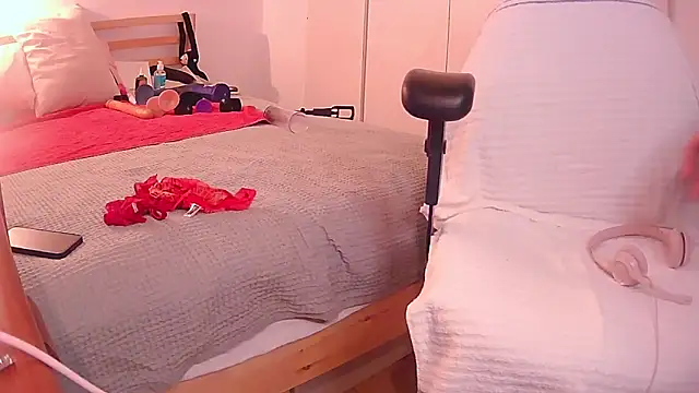 kimTgirl online show from 03/08/26, 05:17