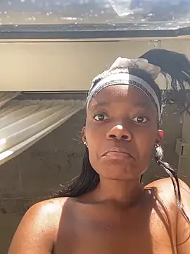 prettydollyy online show from 04/10/26, 07:35