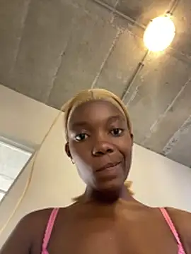 prettydollyy online show from 04/11/26, 07:35