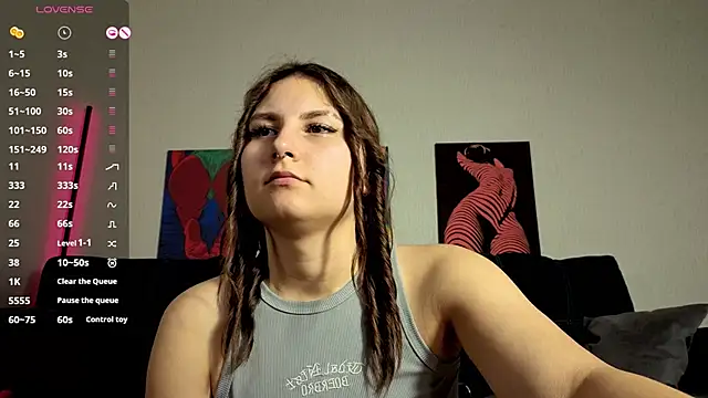 TrixiBell online show from 05/20/26, 04:40