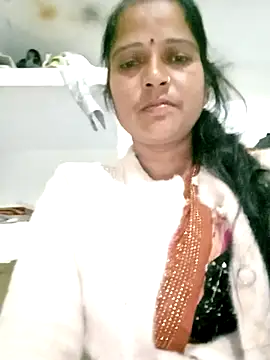 Cutreet online show from 12/15/25, 11:31