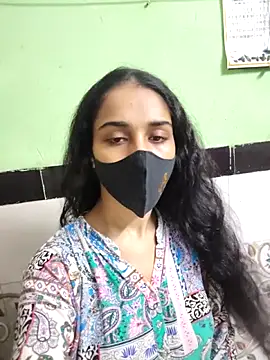 Snapshot of Zoya_G chatting on 02/25/26, 10:03 Zoya G online show from 02/25/26, 10:03