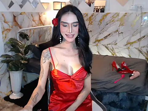 redhotties online show from 04/21/26, 08:23