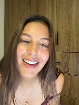 Snapshot of Emmy_Meadows chatting on 05/15/26, 11:23 Emmy Meadows online show from 05/15/26, 11:23