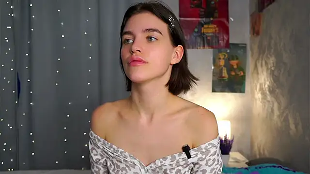 EleneButton online show from 01/18/26, 01:42