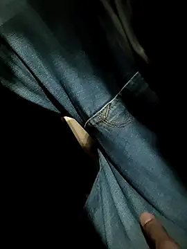 Snapshot of arsh_couple chatting on 09/14/25, 07:29 arsh couple online show from 09/14/25, 07:29