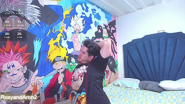 Snapshot of RoxyandAron2 chatting on 02/08/26, 01:58 RoxyandAron2 online show from 02/08/26, 01:58