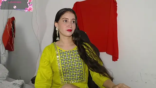 Snapshot of jalimamona chatting on 06/25/26, 02:21 jalimamona online show from 06/25/26, 02:21