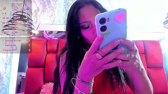 Snapshot of Sheilly_brown chatting on 02/12/26, 07:42 Sheilly brown online show from 02/12/26, 07:42