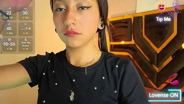 Snapshot of Sheilly_brown chatting on 07/16/26, 07:53 Sheilly brown online show from 07/16/26, 07:53