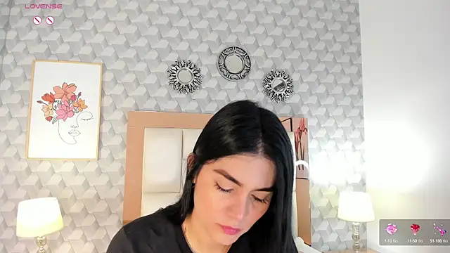 Sasha  sims   online show from 09/19/25, 11:55