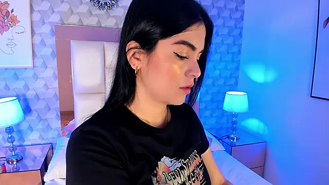 Sasha  sims   online show from 10/24/25, 11:39