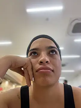 JuanitaMore01 online show from 02/07/26, 06:33