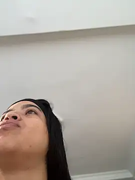 JuanitaMore01 online show from 03/07/26, 11:02