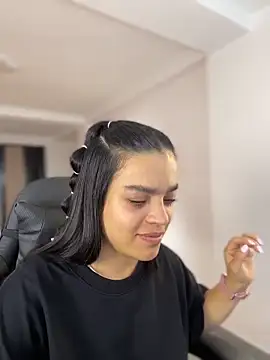 JuanitaMore01 online show from 03/25/26, 09:54