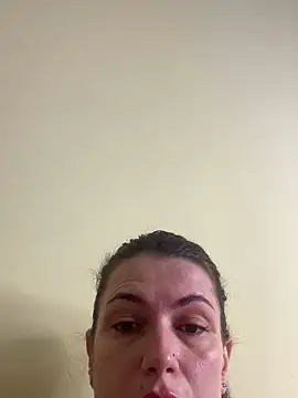 Cute Erika online show from 11/19/25, 10:15