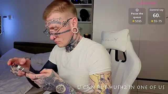 Snapshot of callmealexthx chatting on 02/09/26, 06:28 callmealexthx online show from 02/09/26, 06:28