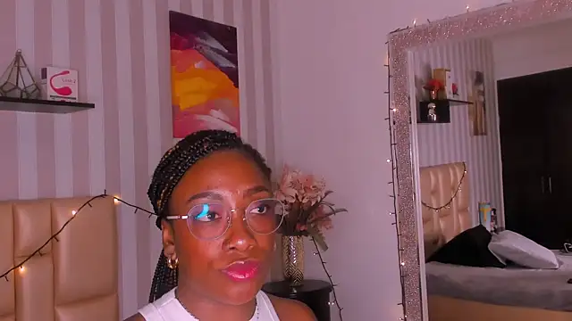 DarkHoneyy online show from 10/28/25, 06:10