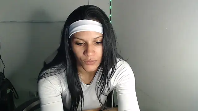 JessGarcia online show from 12/18/25, 03:18