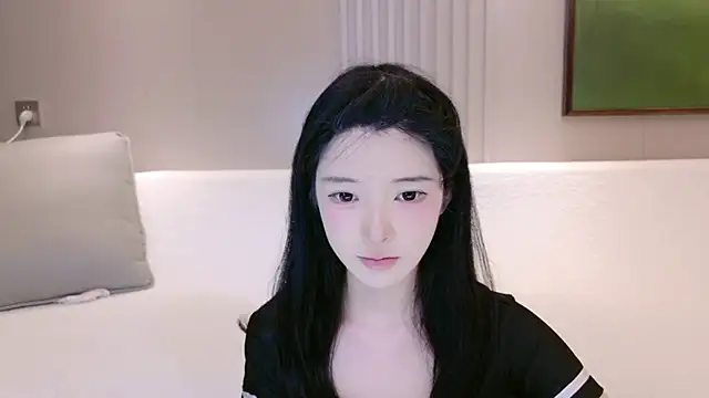Snapshot of EnEn_xiaobao chatting on 06/01/26, 02:08 EnEn xiaobao online show from 06/01/26, 02:08