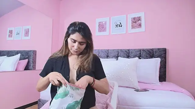 maddie beauty online show from 11/11/25, 09:48