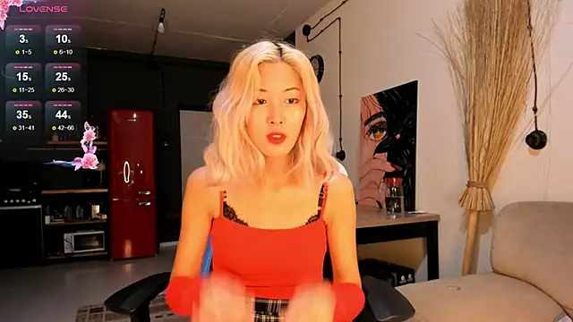 Korean blink online show from 10/08/25, 05:10
