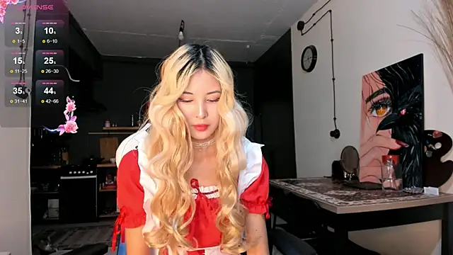 Snapshot of Korean_blink chatting on 12/20/25, 05:09 Korean blink online show from 12/20/25, 05:09