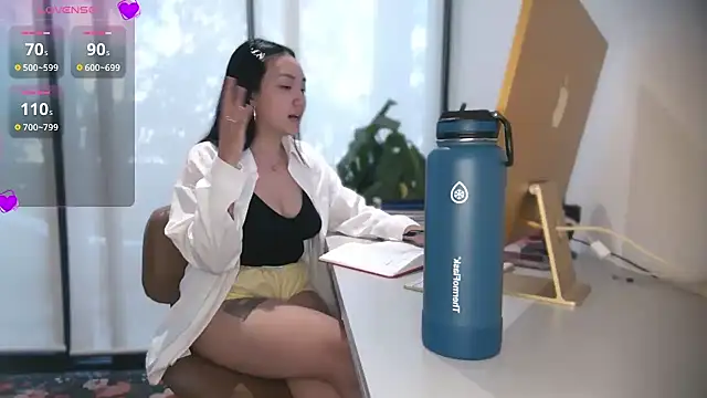 yuzhara online show from 09/21/25, 03:46