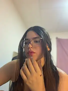Valentina2390 online show from 07/09/26, 03:10