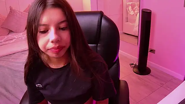 dayannaa   online show from 11/04/25, 11:04