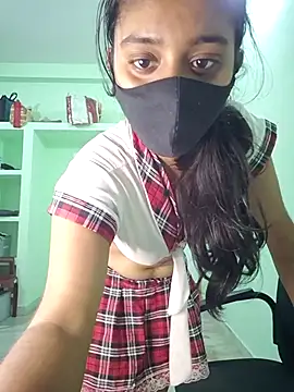 shrutee12 online show from 02/01/26, 05:33