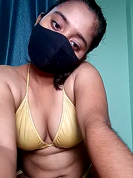 shrutee12 online show from 04/24/26, 05:26