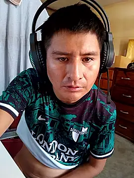 Snapshot of nomada1991 chatting on 03/28/26, 02:38 nomada1991 online show from 03/28/26, 02:38