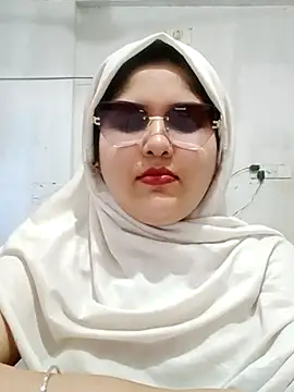 Nusrat-N online show from 05/31/26, 01:14