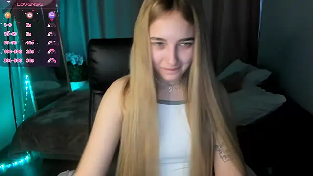 TaisiaHot online show from 03/16/26, 09:02