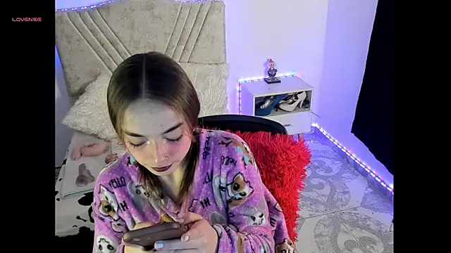 Mia Victoria22 online show from 04/16/26, 02:45