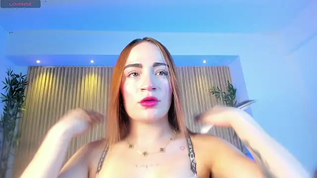 MadisonAnngel online show from 10/31/25, 03:02