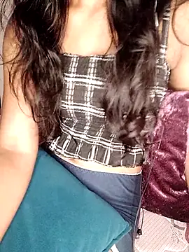 trending tamizhachii online show from 10/19/25, 05:57