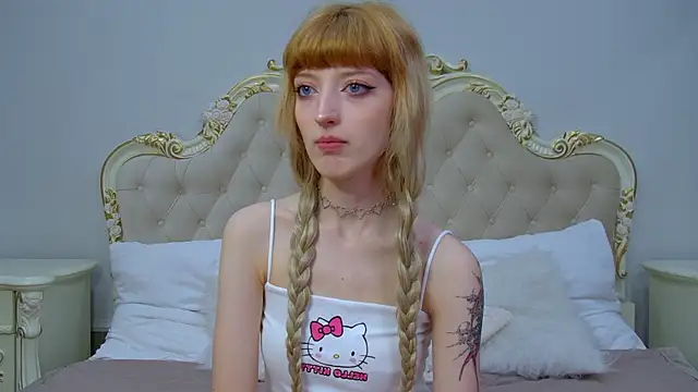 MistyMarlo online show from 04/17/26, 06:05