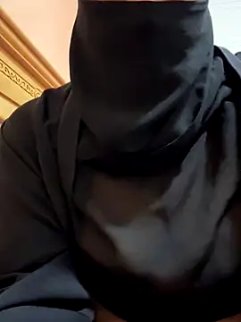  Laiali  online show from 10/18/25, 12:06