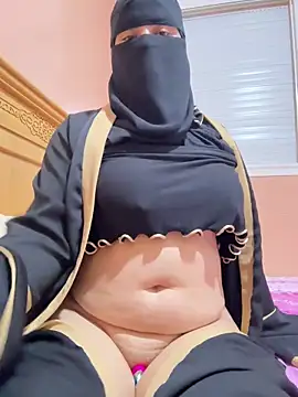  Laiali  online show from 10/19/25, 01:23