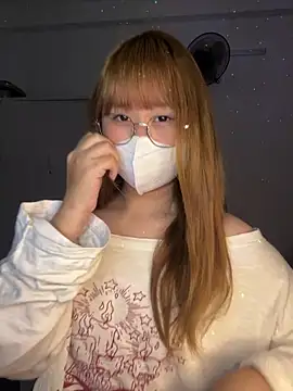 Meowyeuk6 online show from 03/06/26, 05:59