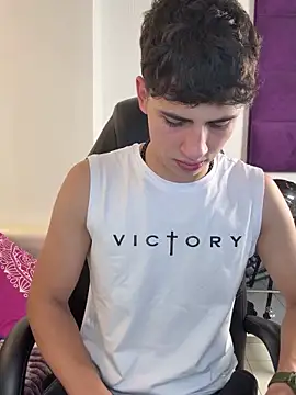 AdrianRinaldi online show from 11/13/25, 08:08