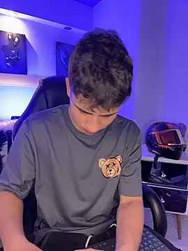 AdrianRinaldi online show from 03/26/26, 08:03