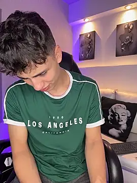 AdrianRinaldi online show from 03/31/26, 08:09