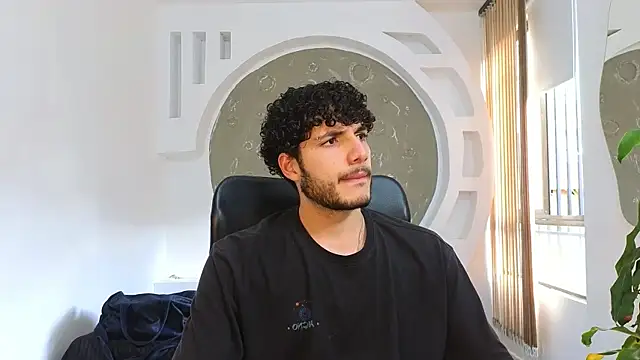 Rafael Mendezz online show from 09/21/25, 08:43