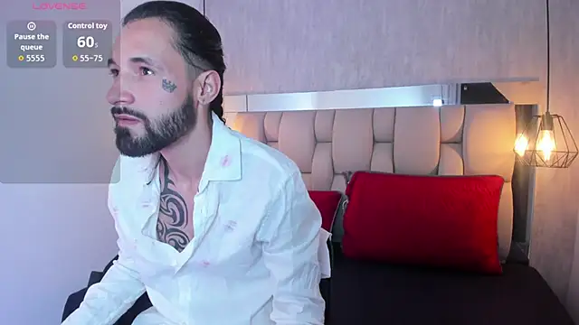 Hisoka 011 online show from 02/07/26, 08:01