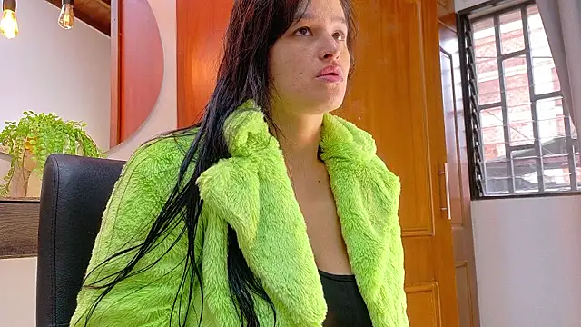 Jennifer Vega1 online show from 02/15/26, 09:33