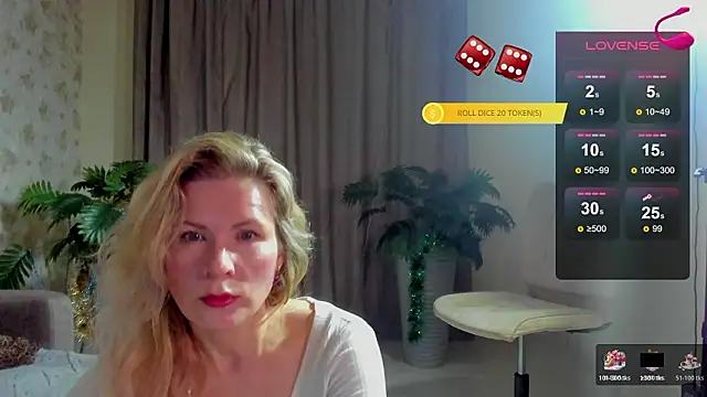 Julia Giulia online show from 03/09/26, 08:46